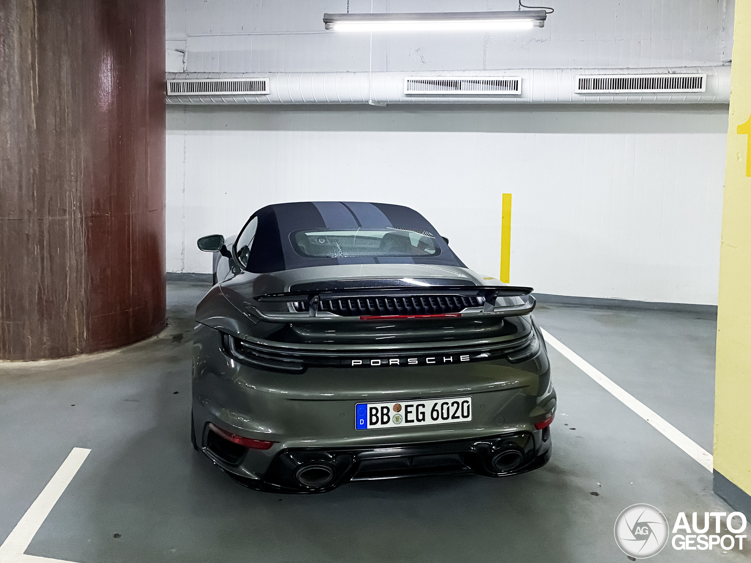 Porsche 992 Turbo S Cabriolet