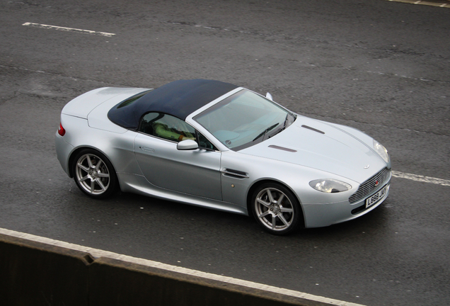 Aston Martin V8 Vantage Roadster