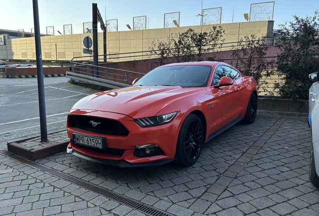 Ford Mustang GT 2015