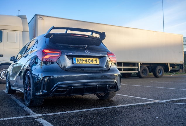 Mercedes-AMG A 45 W176 2015