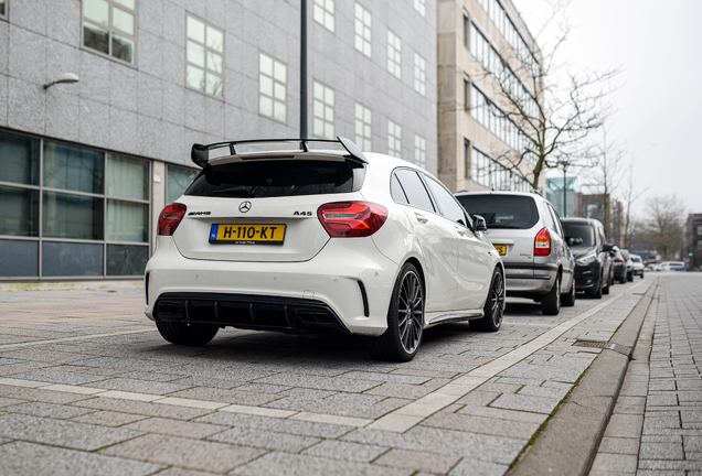 Mercedes-AMG A 45 W176 2015