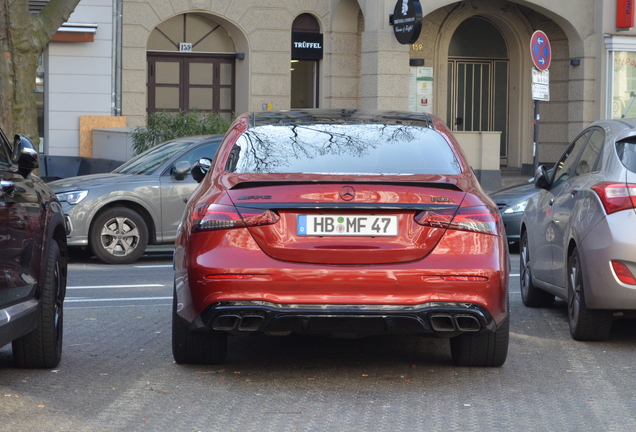 Mercedes-AMG E 63 S W213 2021