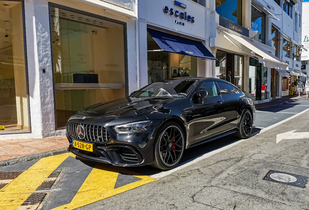 Mercedes-AMG GT 63 S X290