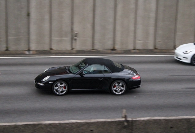 Porsche 997 Carrera S Cabriolet MkI