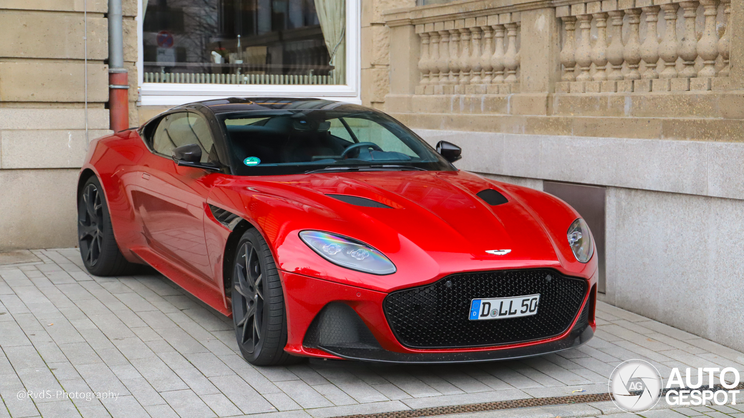 Aston Martin DBS Superleggera