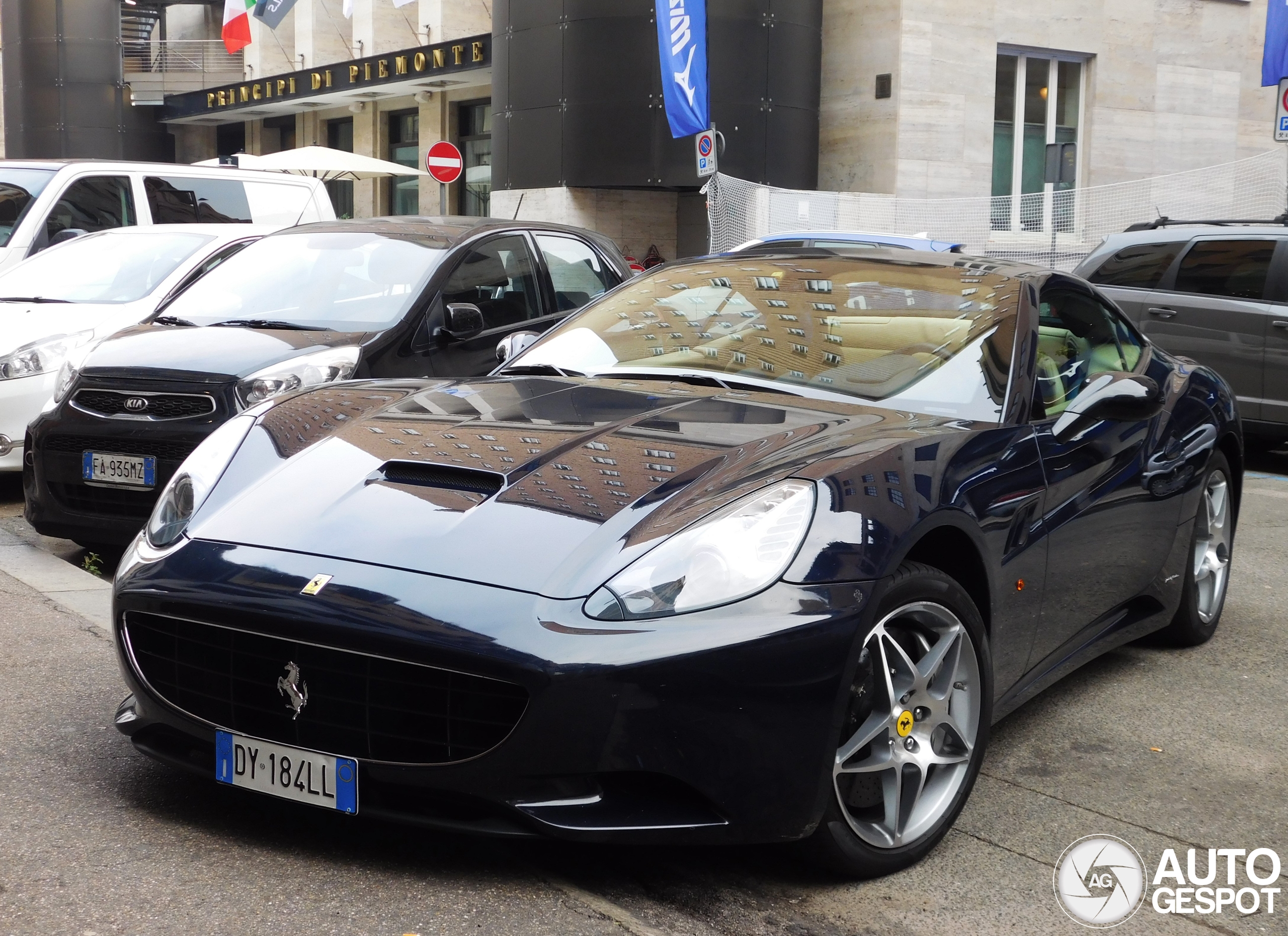 Ferrari California