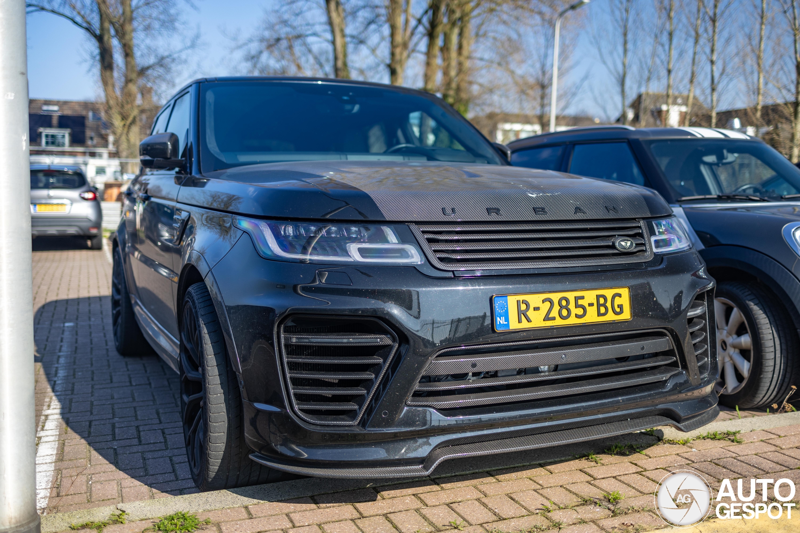 Land Rover Urban Edition Land Rover Urban Range Rover Sport SVR 2018 Carbon Edition - 08 March ...
