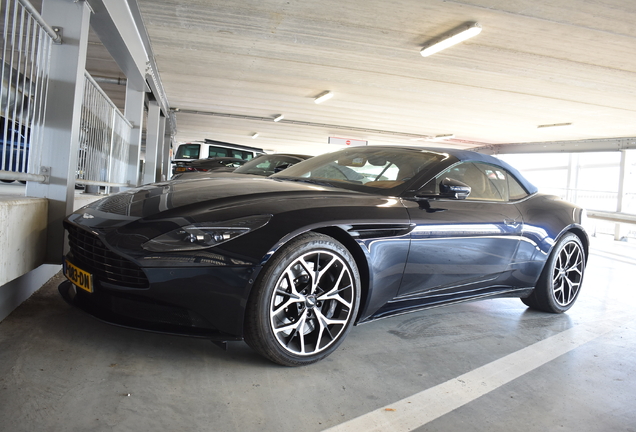 Aston Martin DB11 V8 Volante