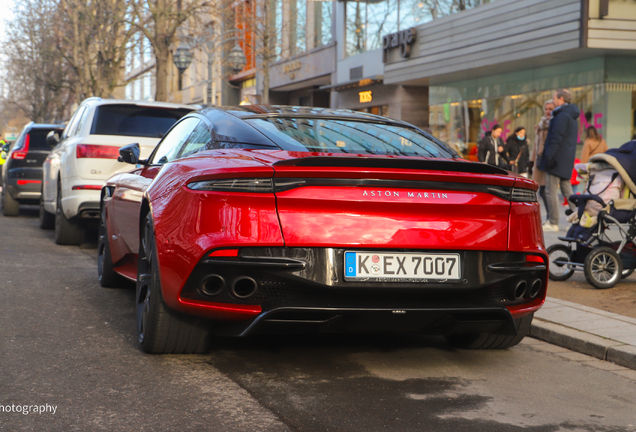 Aston Martin DBS Superleggera