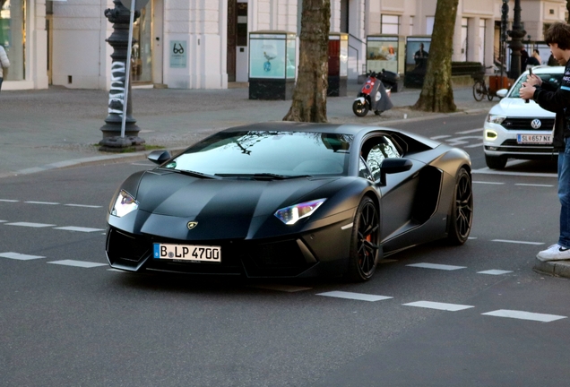 Lamborghini Aventador LP700-4