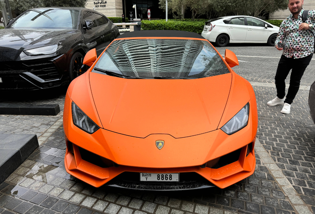 Lamborghini Huracán LP640-4 EVO Spyder