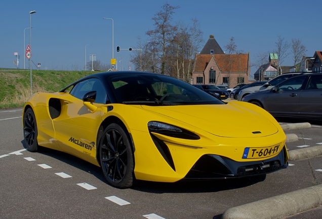 McLaren Artura