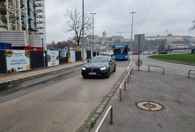 Mercedes-AMG E 63 S W213 2021