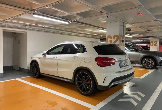 Mercedes-Benz GLA 45 AMG X156