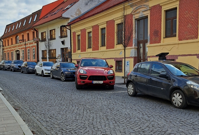 Porsche 958 Cayenne GTS