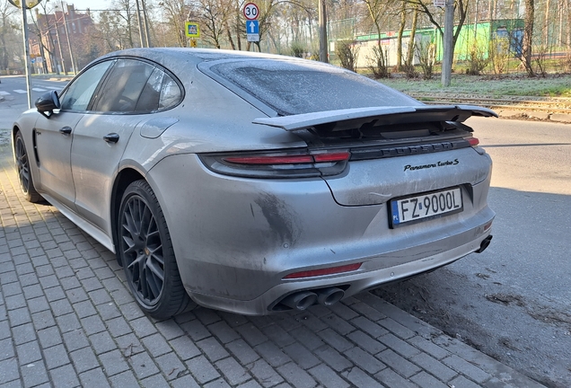 Porsche 971 Panamera Turbo S E-Hybrid