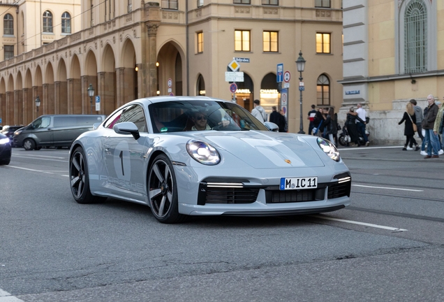 Porsche 992 Sport Classic