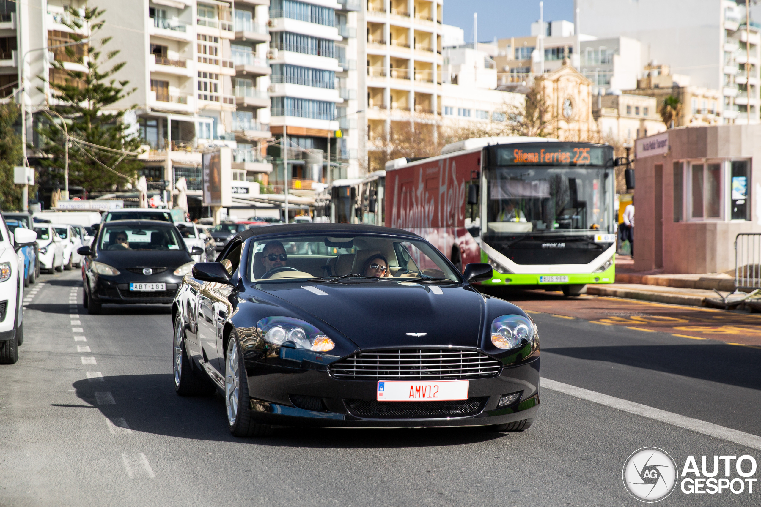 Aston Martin DB9 Volante