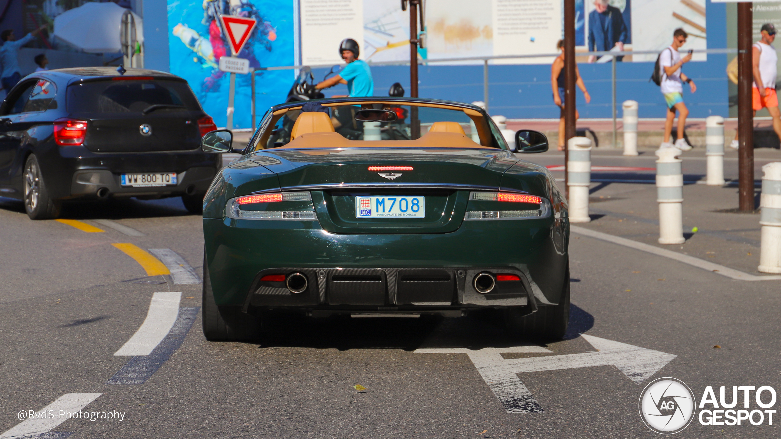 Aston Martin DBS Volante