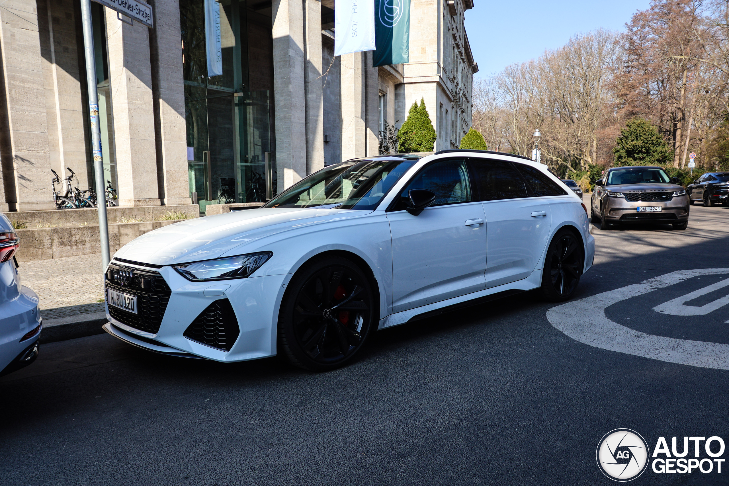 Audi RS6 Avant C8