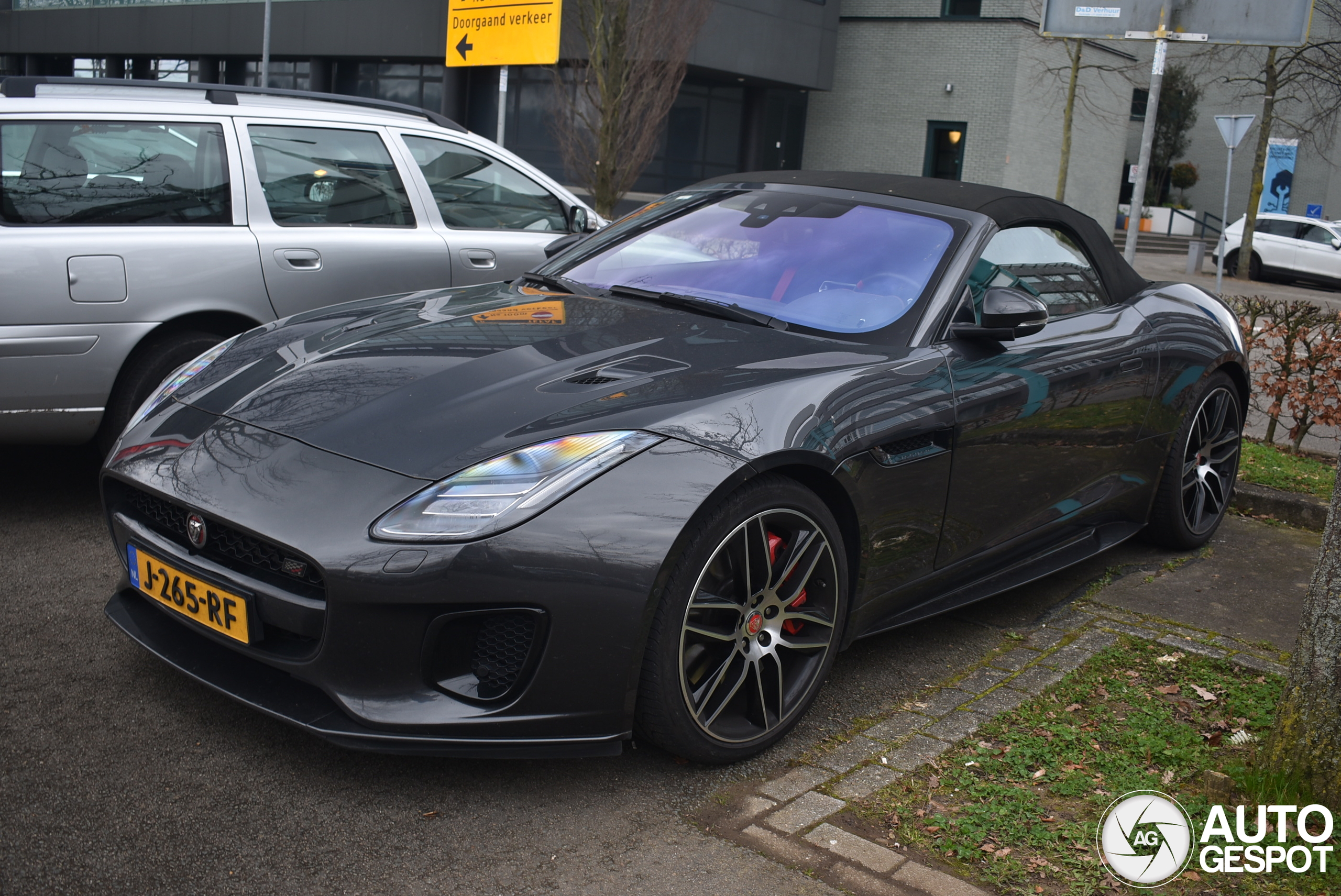 Jaguar F-TYPE S Convertible Chequered Flag Edition 2019