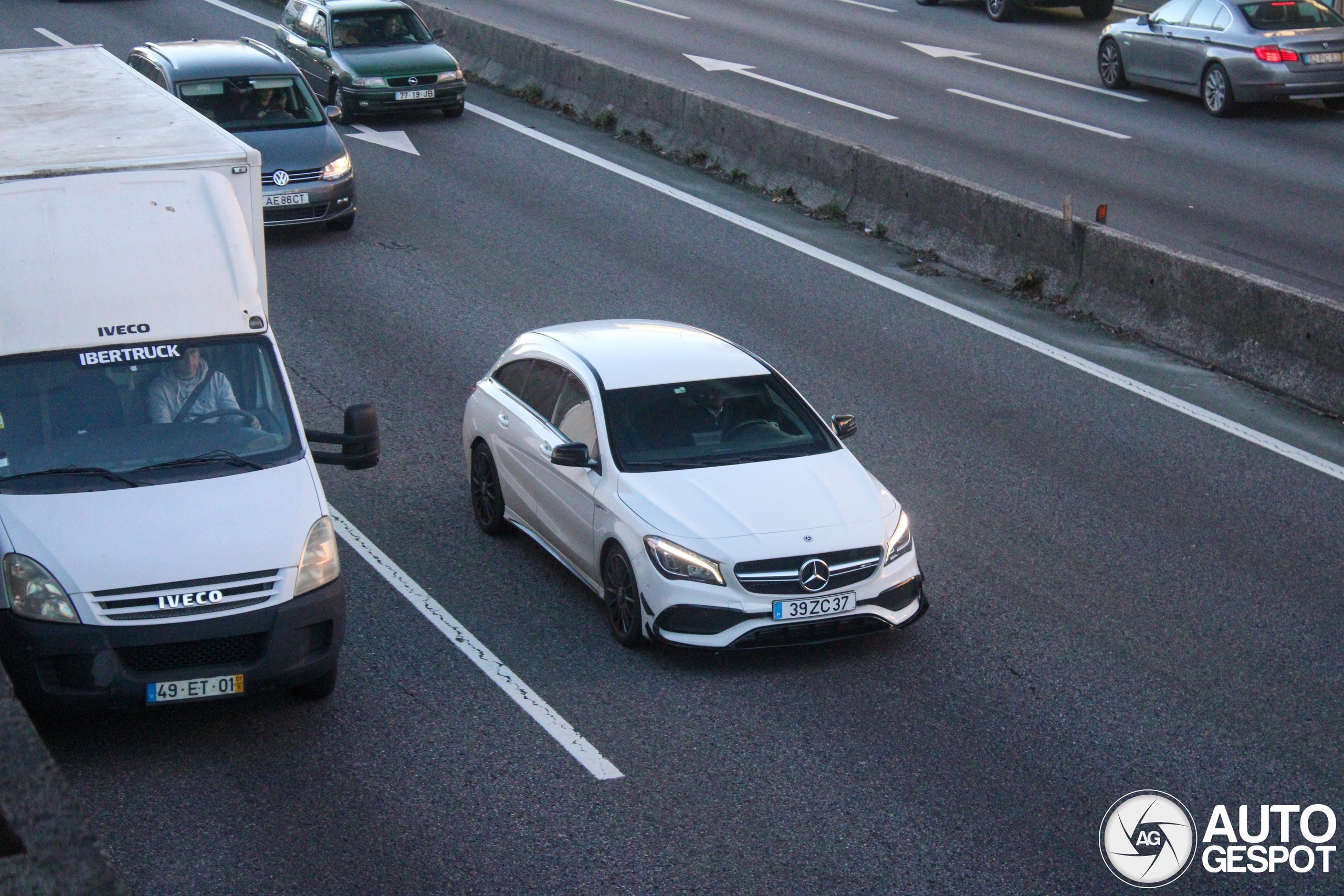 Mercedes-AMG CLA 45 Shooting Brake X117 2017