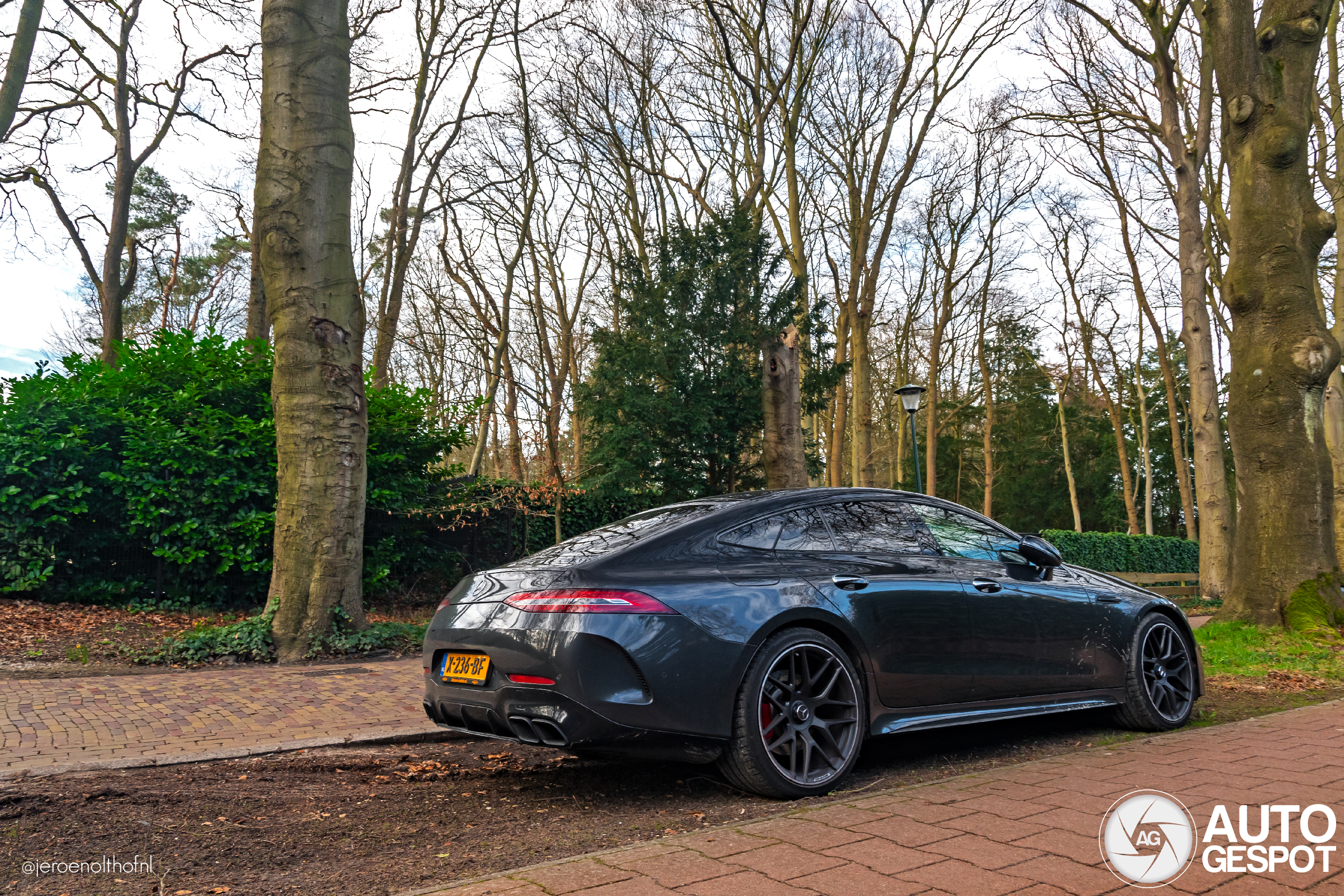 Mercedes-AMG GT 63 S X290