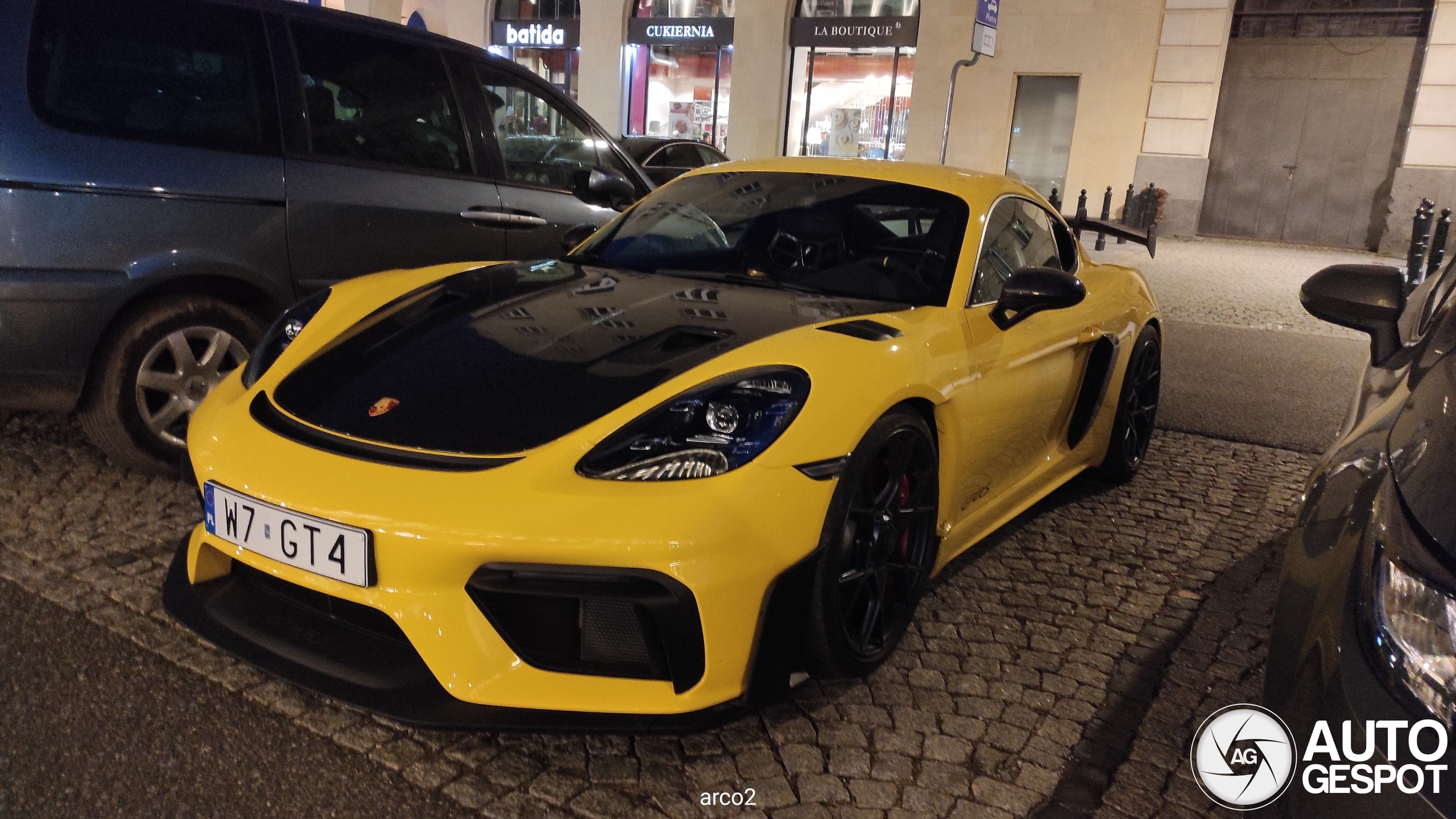 Porsche 718 Cayman GT4 RS Weissach Package