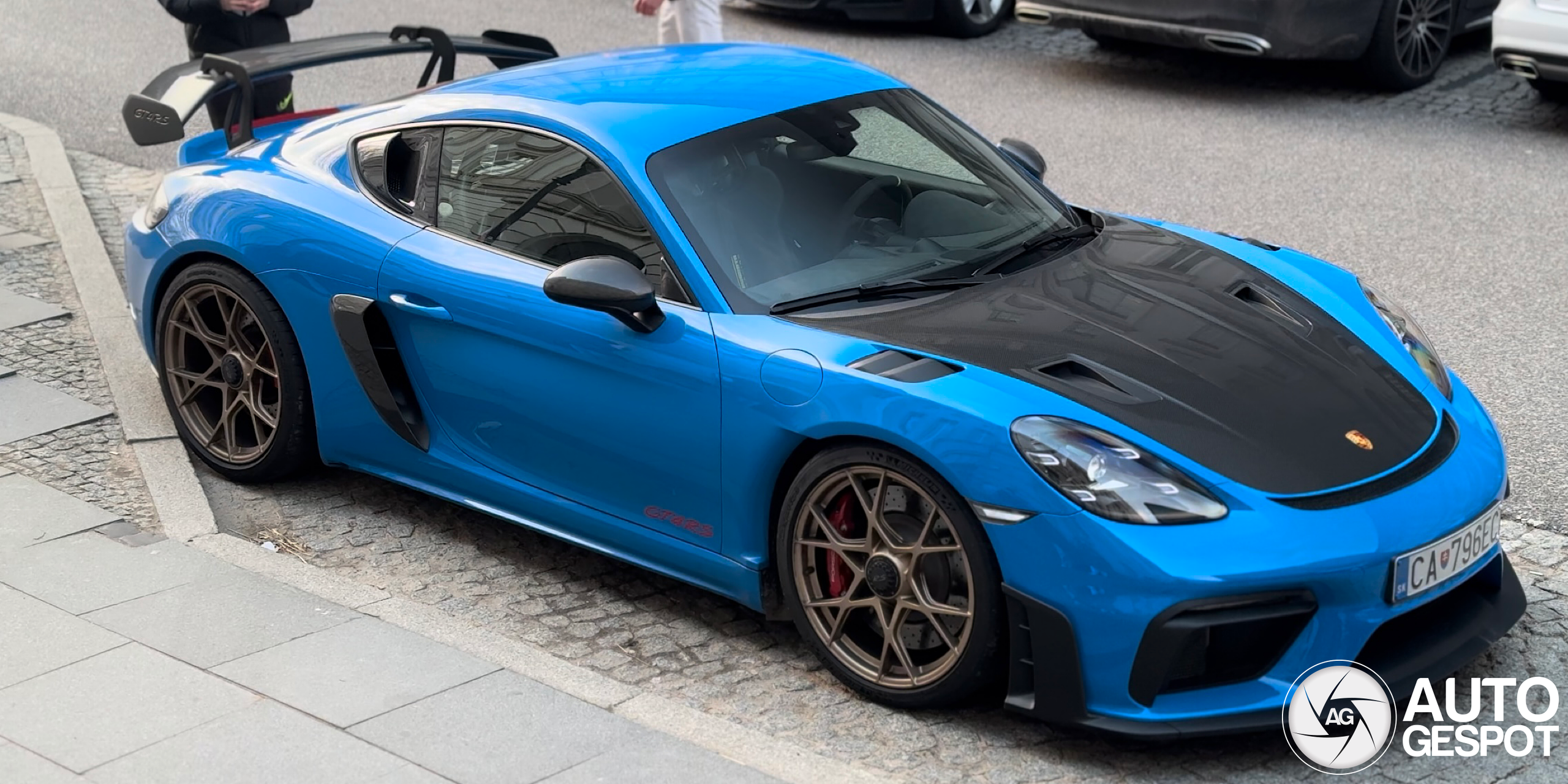 Porsche 718 Cayman GT4 RS Weissach Package