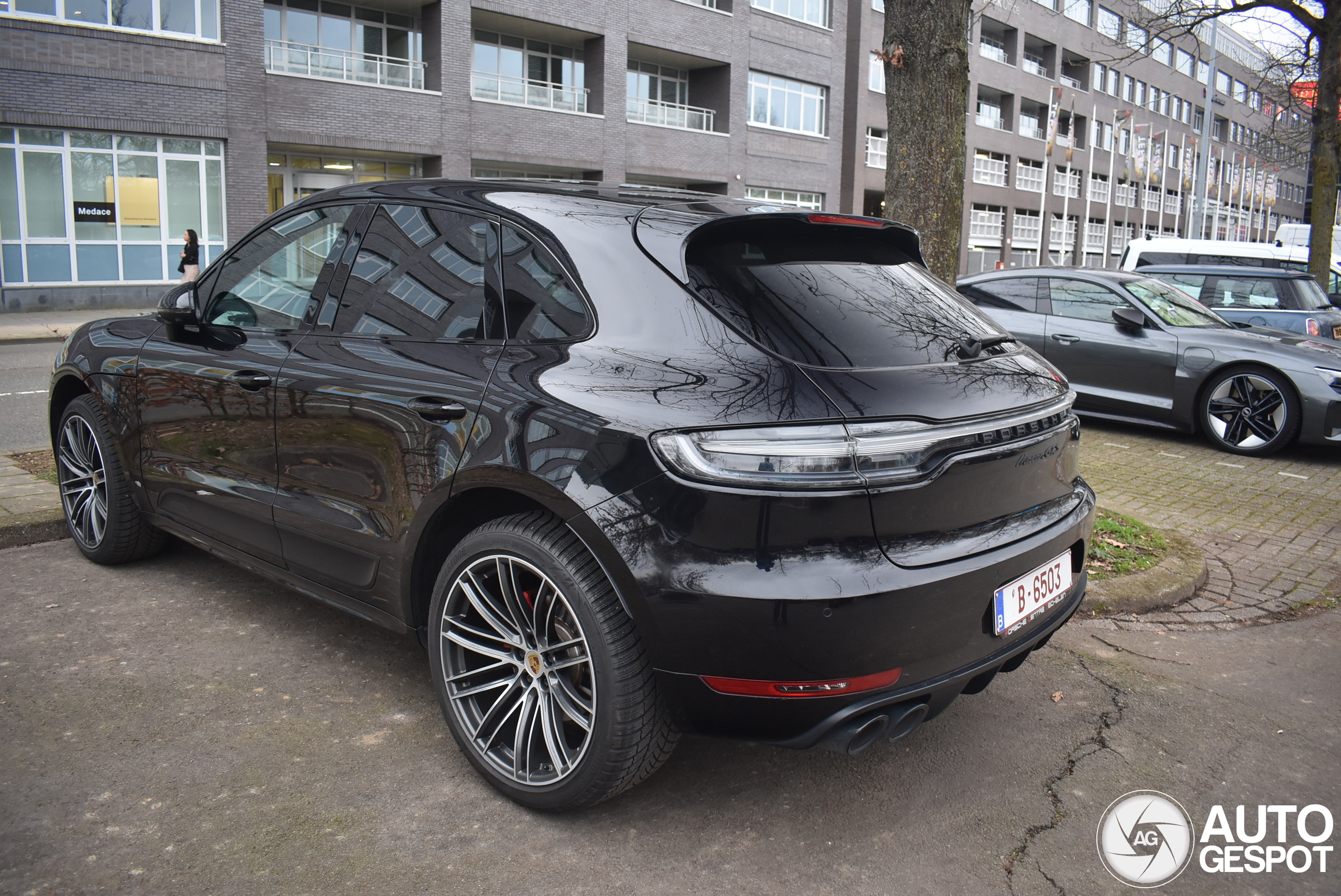 Porsche 95B Macan GTS MkII