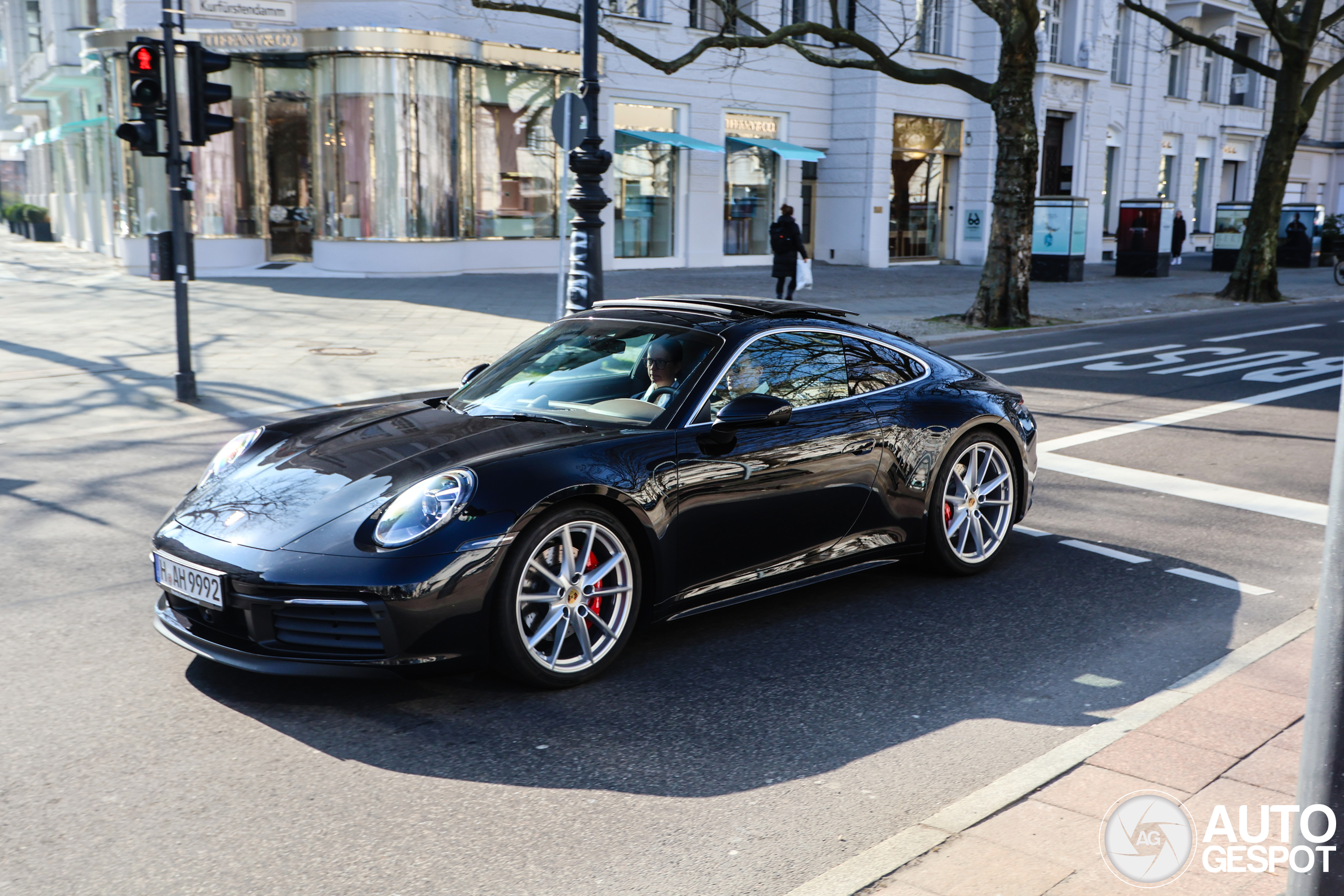 Porsche 992 Carrera 4S