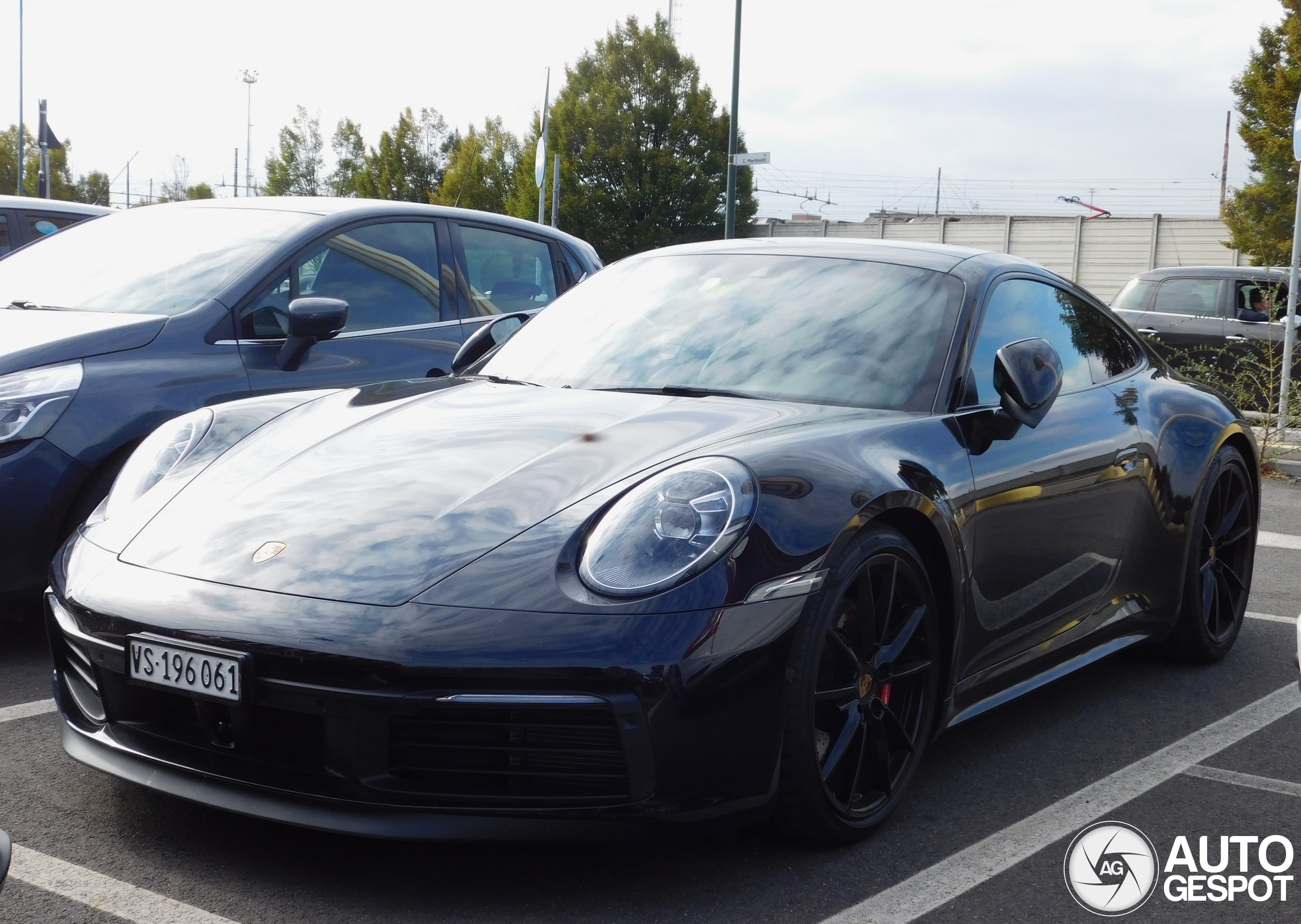 Porsche 992 Carrera 4S