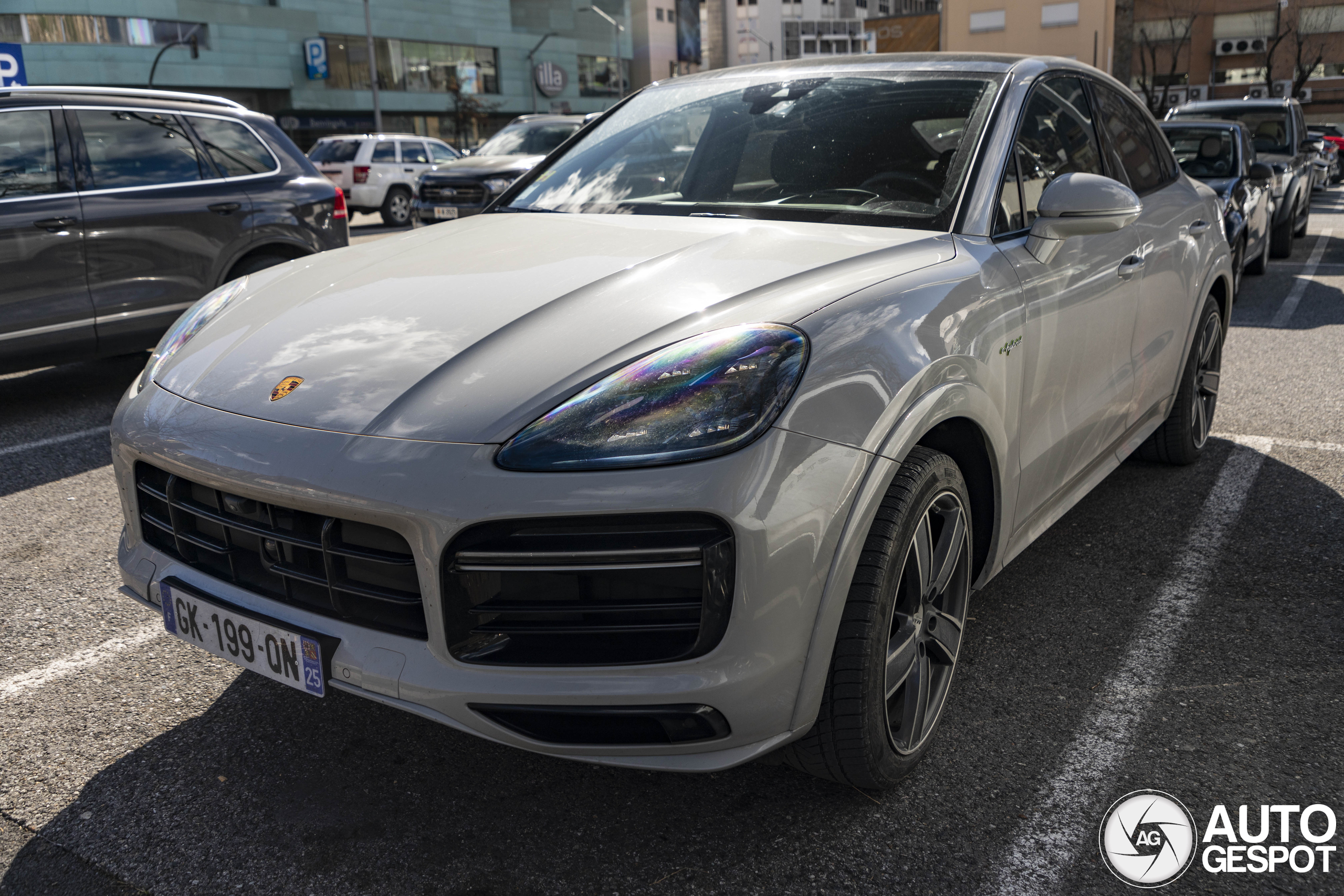 Porsche Cayenne Coupé Turbo S E-Hybrid