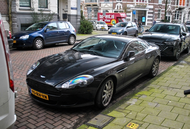 Aston Martin DB9