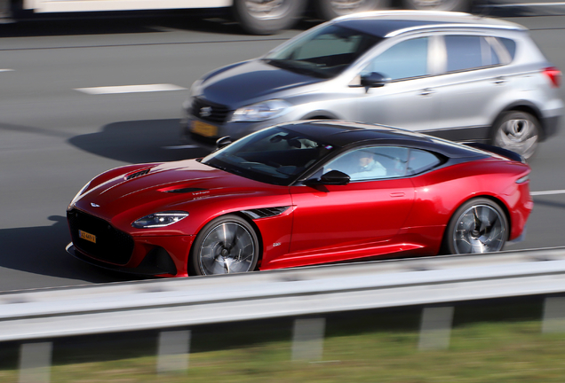 Aston Martin DBS Superleggera