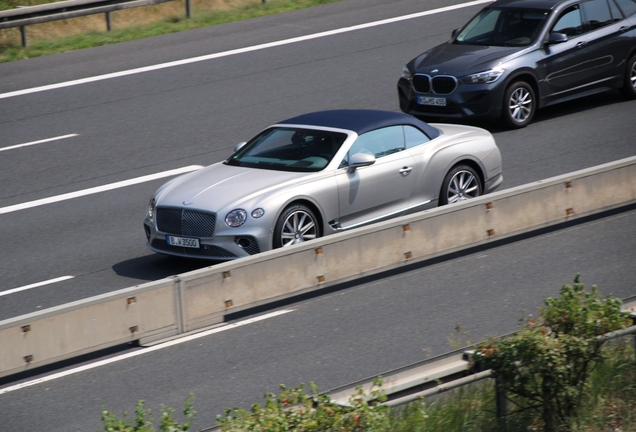 Bentley Continental GTC 2019