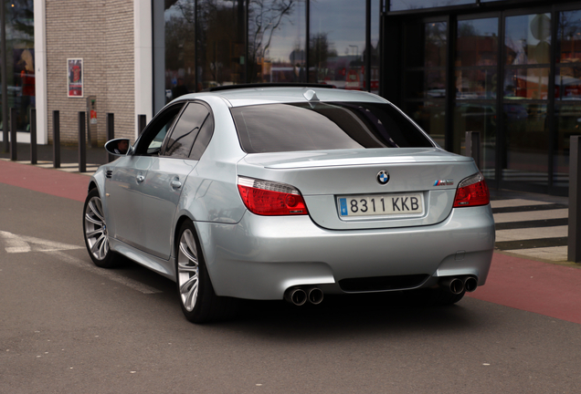 BMW M5 E60 2007