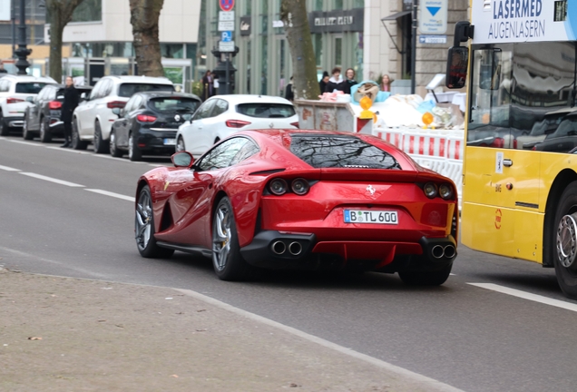 Ferrari 812 Superfast