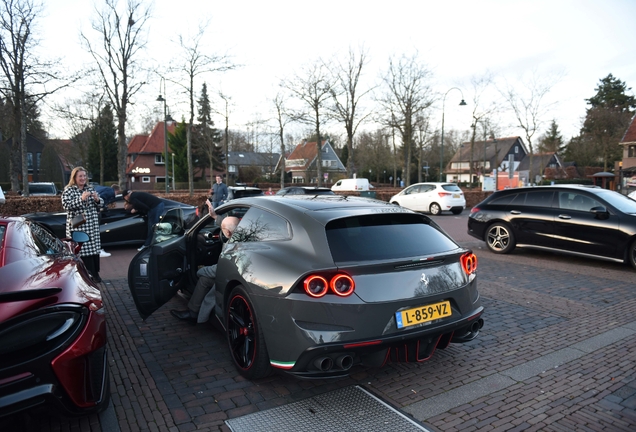 Ferrari GTC4Lusso