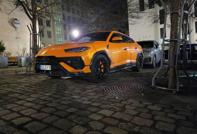 Lamborghini Urus Performante