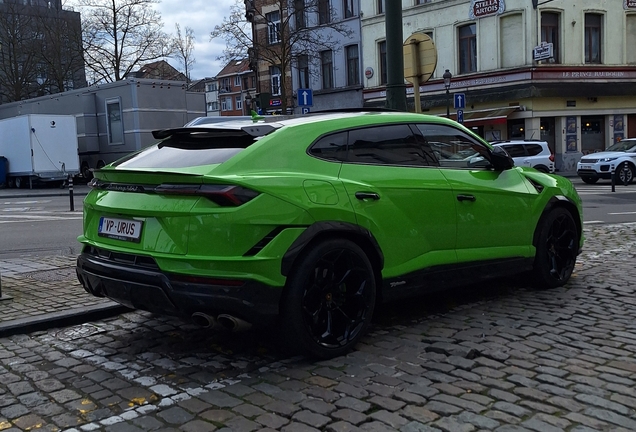 Lamborghini Urus Performante