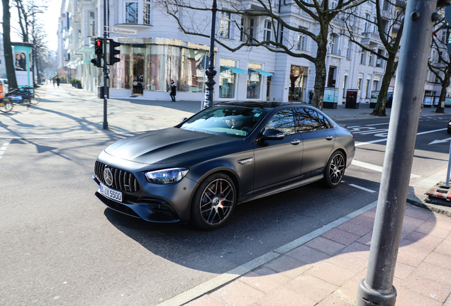 Mercedes-AMG E 63 S W213 Final Edition