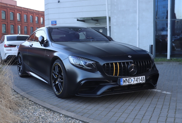 Mercedes-AMG S 63 Coupé C217 2018 Yellow Night Edition