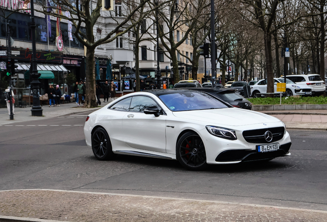 Mercedes-AMG S 63 Coupé C217