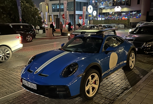 Porsche 992 Dakar