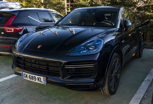 Porsche Cayenne Coupé Turbo S E-Hybrid