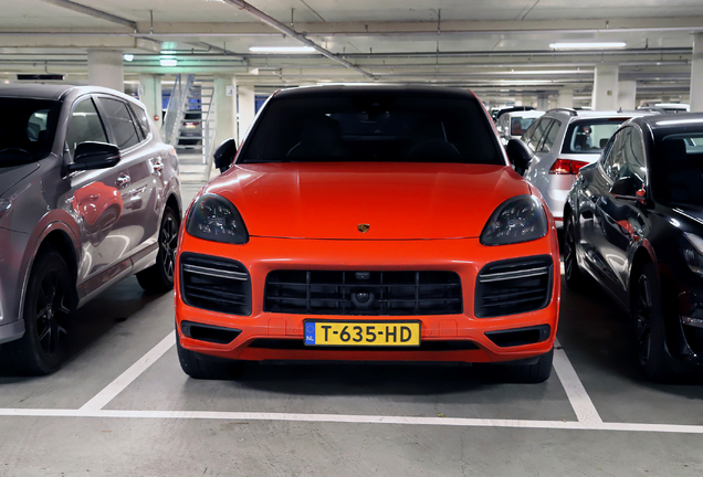 Porsche Cayenne Coupé Turbo S E-Hybrid