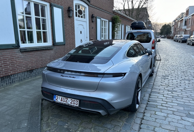 Porsche Taycan Turbo