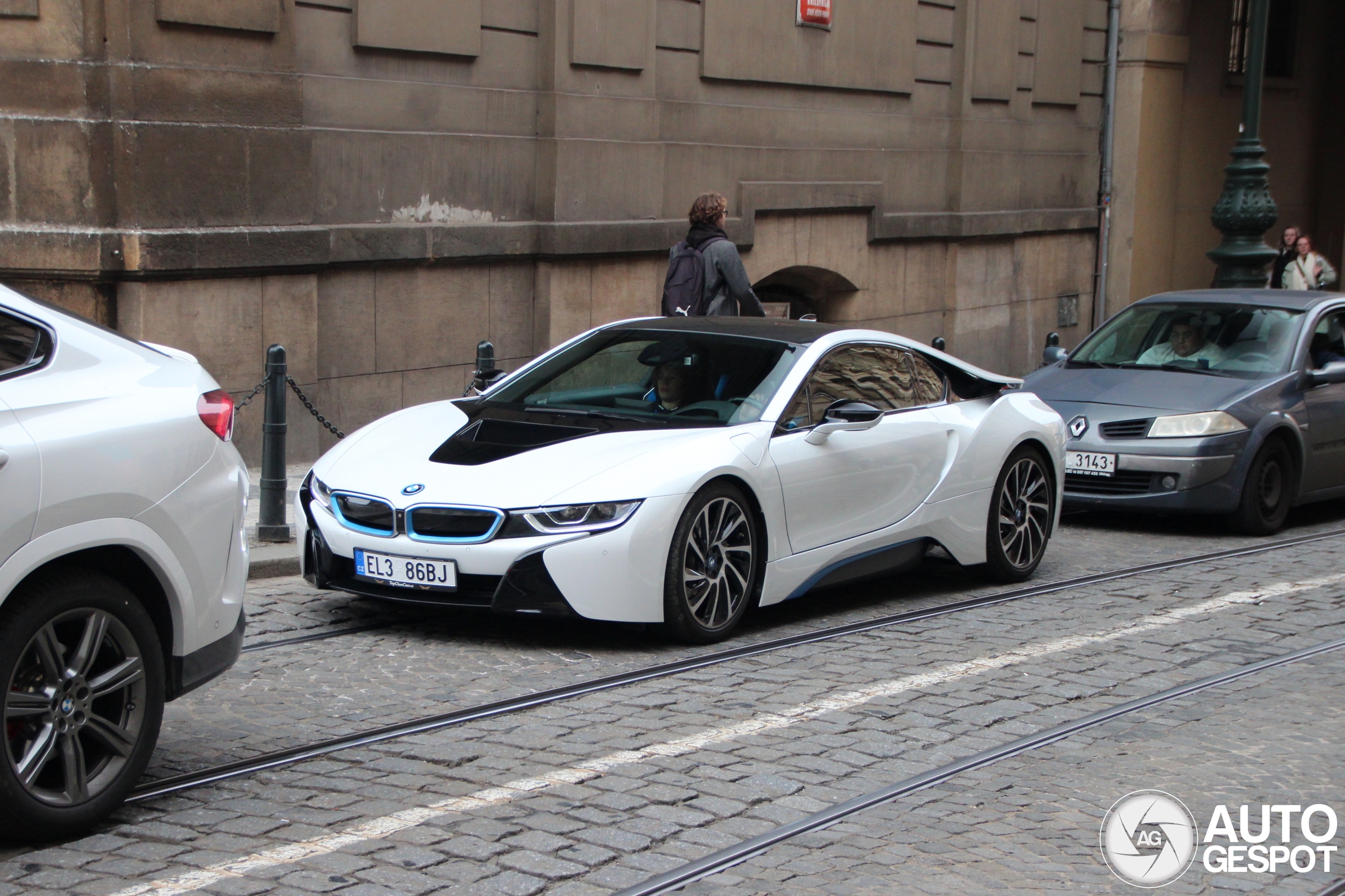 BMW i8