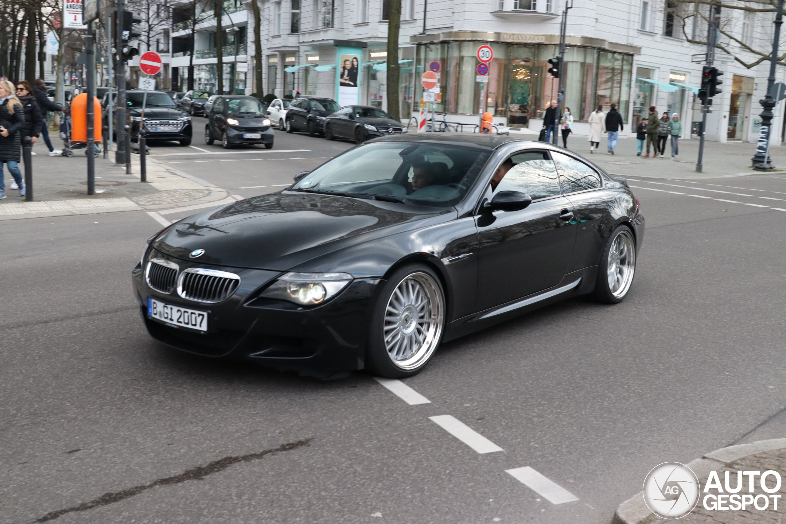 BMW M6 E63